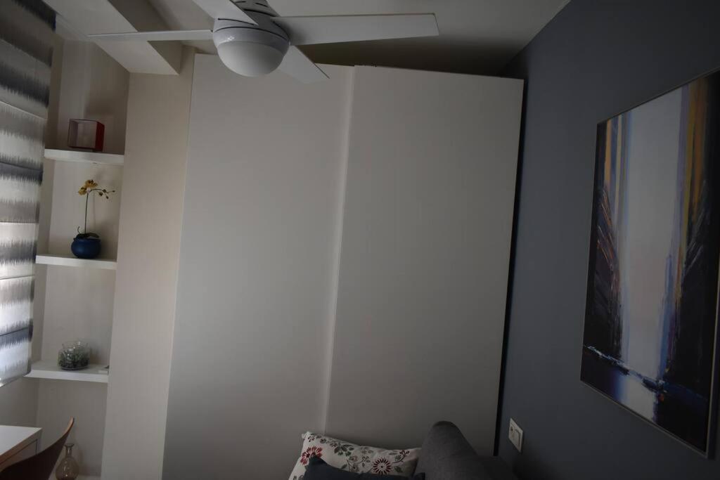 Precioso Piso En Almeria Centro Con Parking Gratis Екстериор снимка