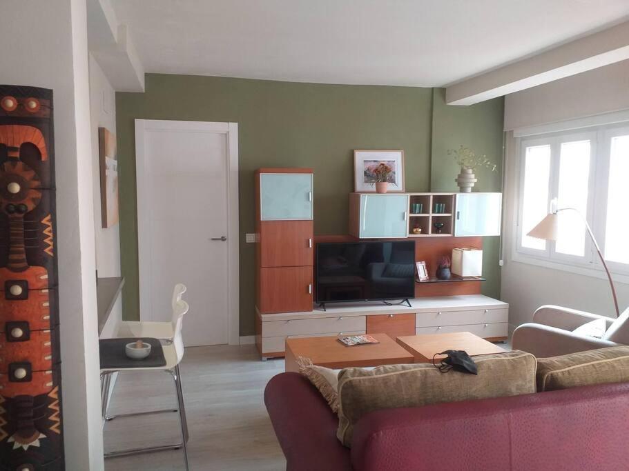 Precioso Piso En Almeria Centro Con Parking Gratis Екстериор снимка