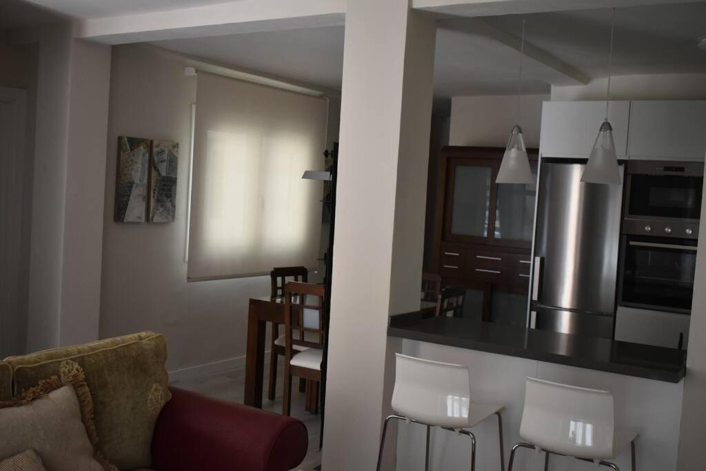 Precioso Piso En Almeria Centro Con Parking Gratis Екстериор снимка