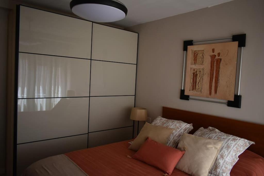 Precioso Piso En Almeria Centro Con Parking Gratis Екстериор снимка