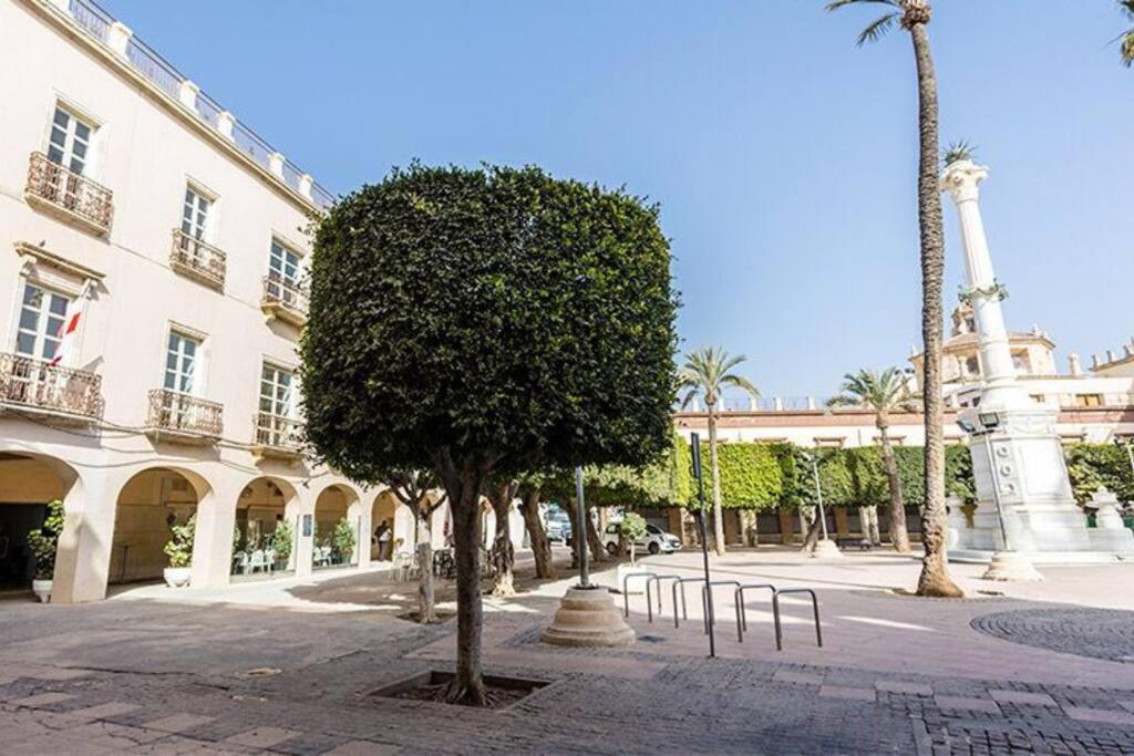 Precioso Piso En Almeria Centro Con Parking Gratis Екстериор снимка